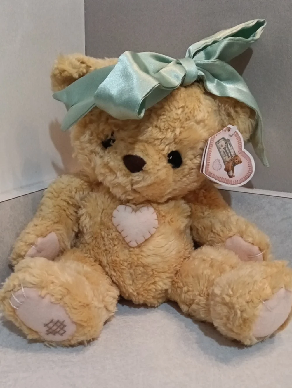 Cherished Teddies Beige Bear with Mint Bow and Heart Patch
